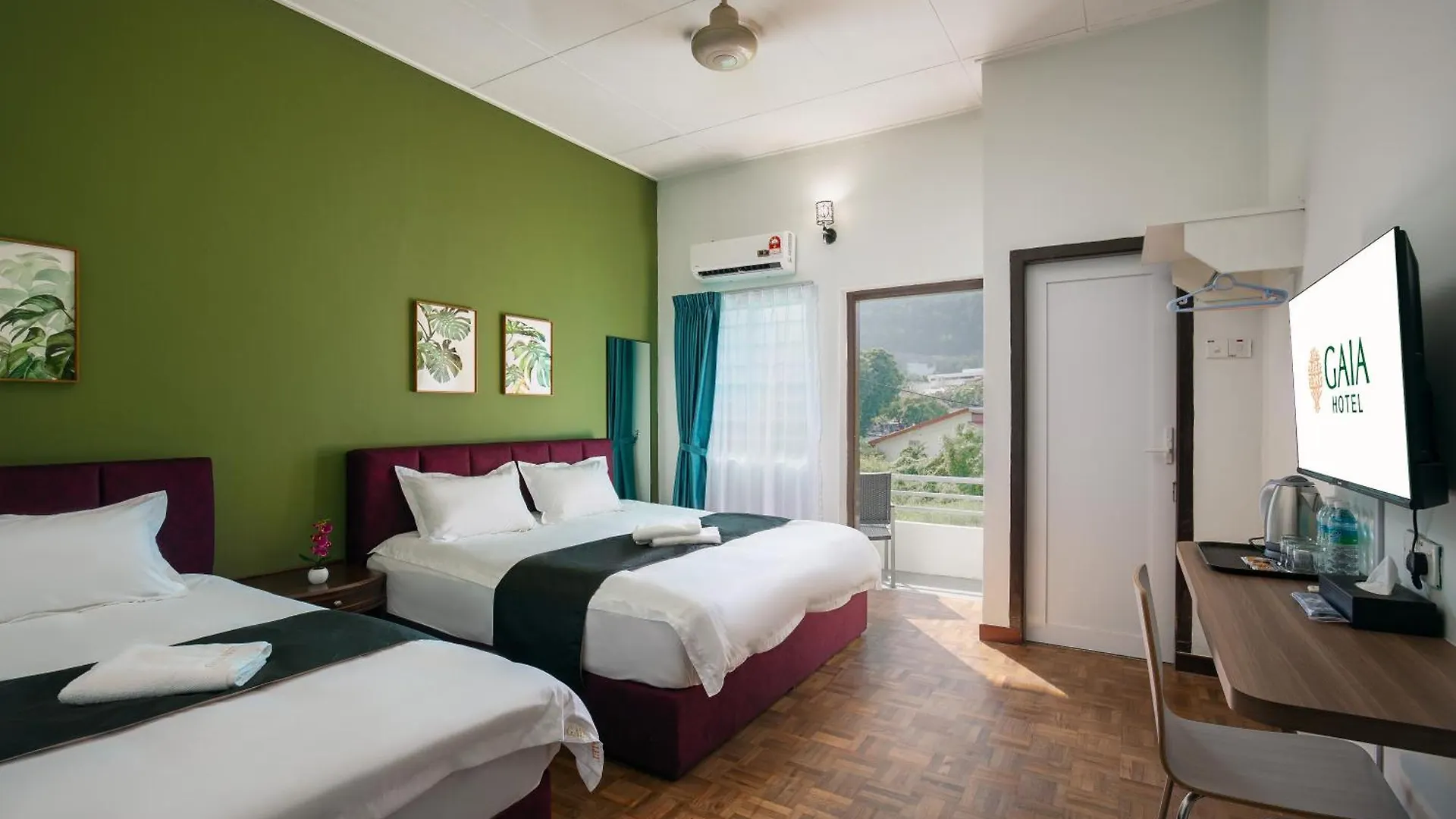Gaia Hotel 丹绒武雅
